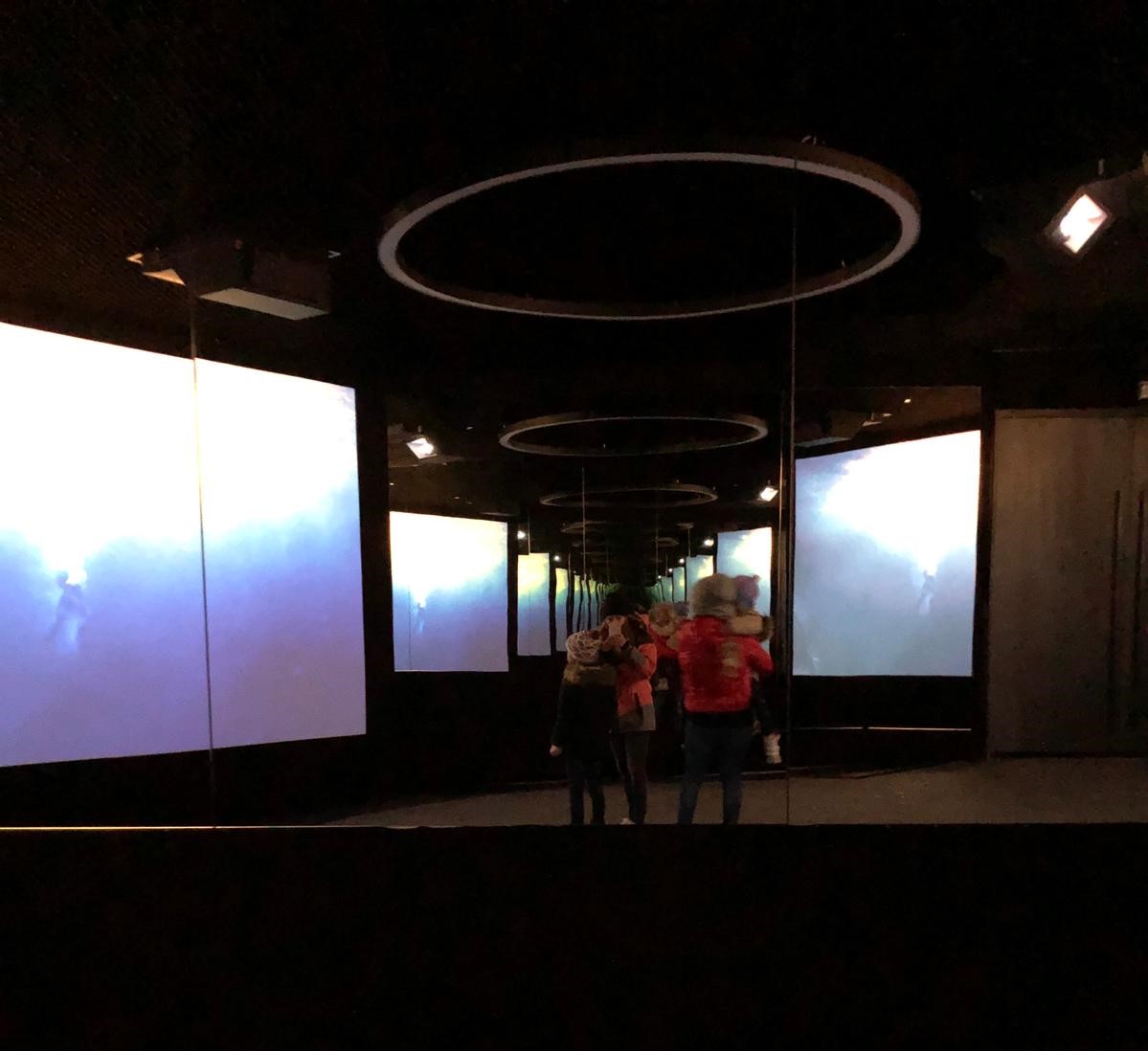 Zu Besuch bei Bond, James Bond Hotel Alpenfriede